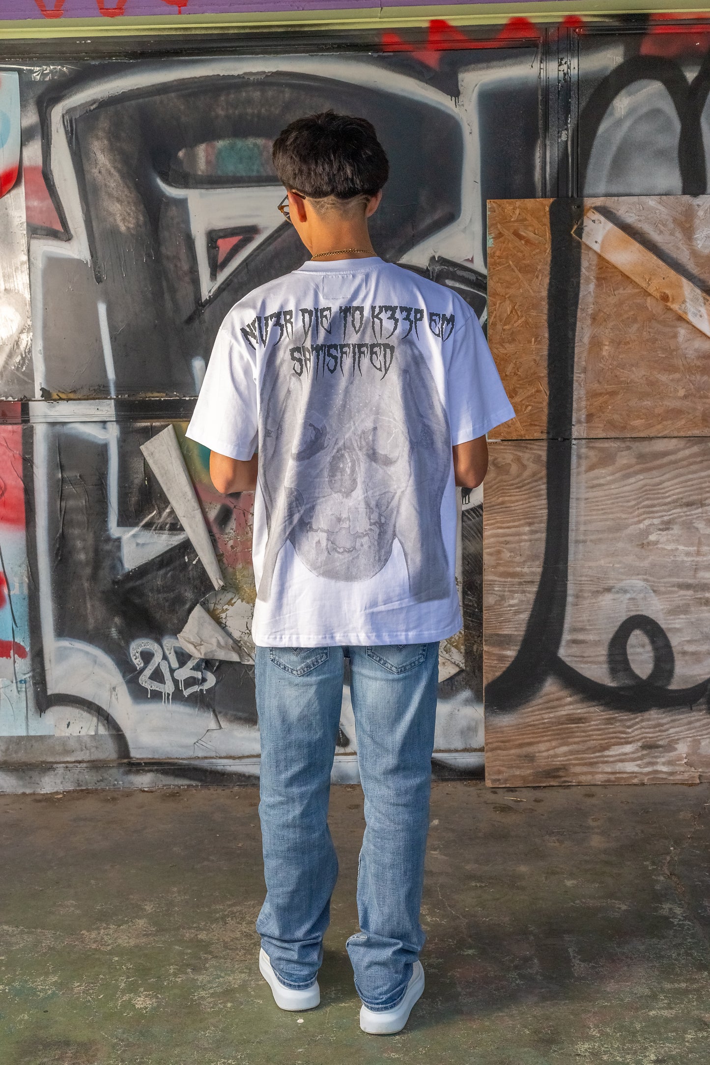 OVERSIZED NEVER DIE TEE